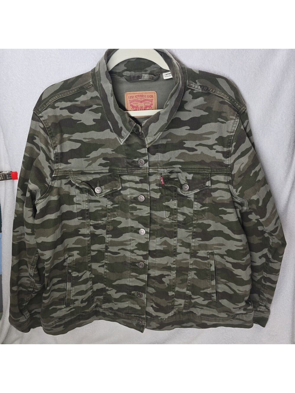 Women's Levi's Dark Camouflage Ex-Boyfriend Cotton Denim Jean Trucker Jacket 2XL